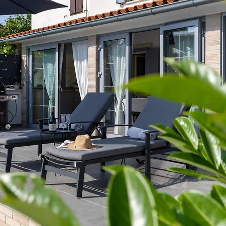Lulu With Heated Pool, Sauna & Hot Tub Villa Labin (Istria)