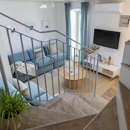 Lulu With Heated Pool, Sauna & Hot Tub Villa