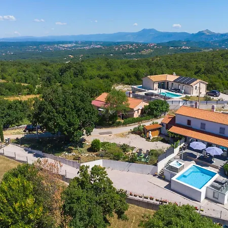 Lulu With Heated Pool, Sauna & Hot Tub Villa Labin (Istria)